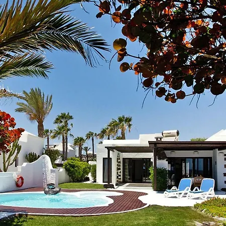 Vakantiehuis Holiday Villas Kamezi Playa Blanca Ace03034 Oyd *
