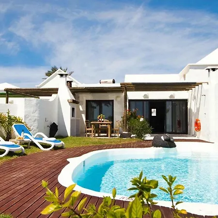 Holiday Villas Kamezi Playa Blanca Ace03034 Oyd *